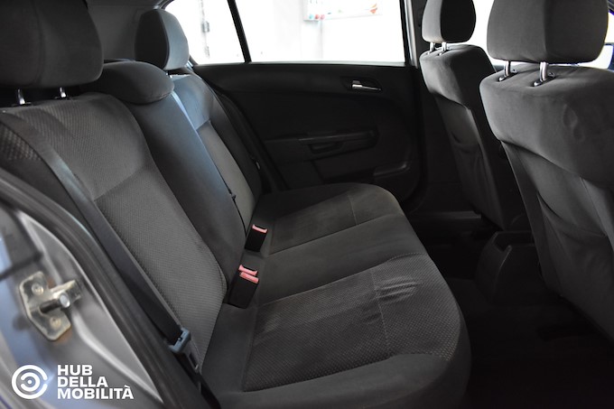 OPEL Astra 1.7 CDTI 101CV 5 porte Elegance